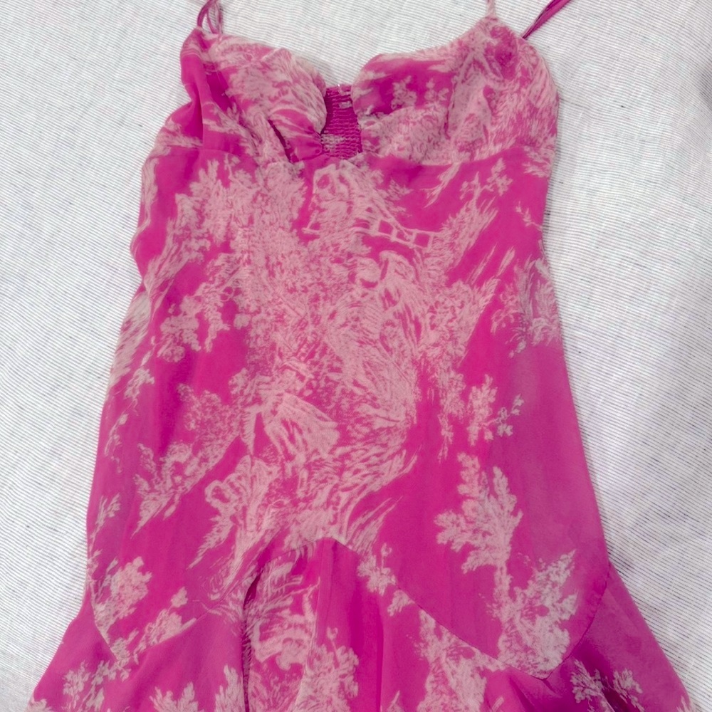 SOLD UO Johanna Printed Chiffon Mini Dress - Picture 6 of 8